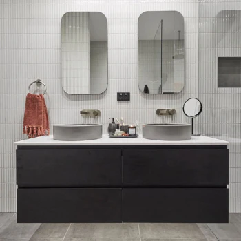 6_ddb3d698-8854-4d75-a5af-4bb36910c019_350x350 DERWENT 600 SINGLE DOOR CABINET - Image 3