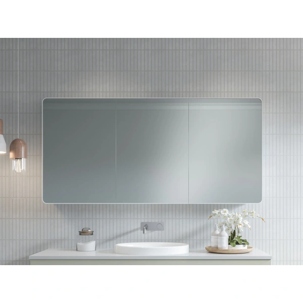 TIMBERLINE X SHAYNNA BLAZE SHAVING CABINET